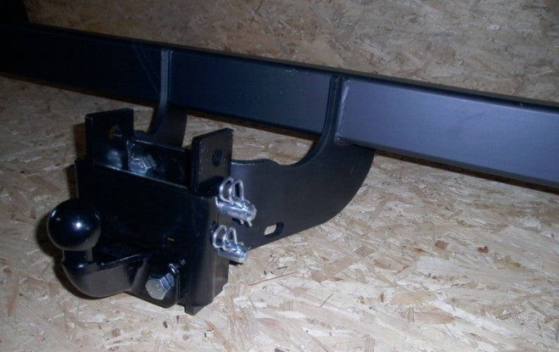 Ford Ranger AHK Kugelverstellschlitten