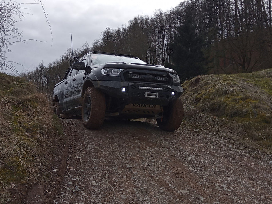 Stahl HD-Seilwindenstoßstange Ford Ranger PX2