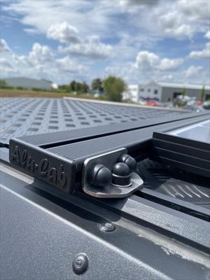 Alu-Cab Füße Set für Querträger low profile