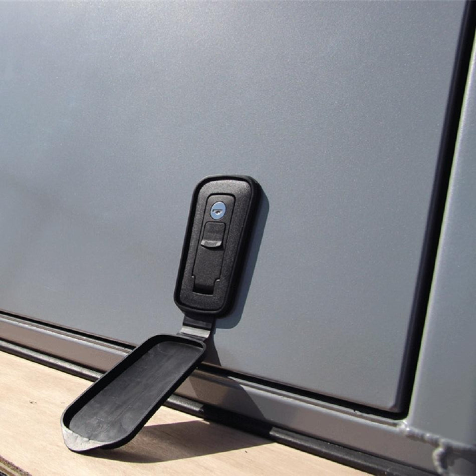 Alu-Cab Hardtop Schloßabdeckung