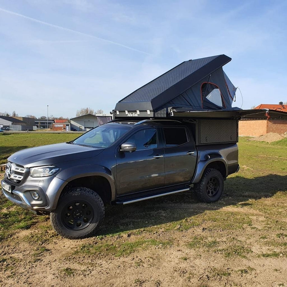 Alu-Cab Canopy Camper Mercedes X-Klasse D/Cab in schwarz